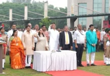 GL Bajaj College News : जी.एल. बजाज में देशभक्ति और प्रेरणा के साथ मनाया गया 80वां स्वतंत्रता दिवस, पूर्व छात्रों ने साझा किए सफलता के अनुभव, पूर्व छात्रों की उपलब्धियों ने विद्यार्थियों को किया प्रेरित, साइबर सिक्योरिटी, तकनीक, बिजनेस और ऊर्जा क्षेत्र में करियर के अवसरों पर हुई चर्चा